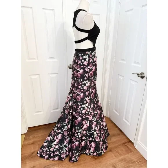 Camille La Vie Rhinestone Cutout Floral Halter Trumpet Prom Maxi Dress Gown 0 - Picture 3 of 8